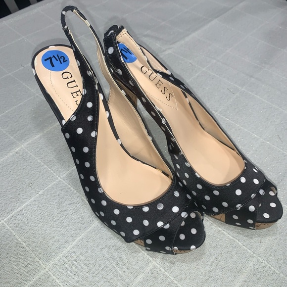 GUESS Sz 7.5 Polka Dot Slingback Peep Toe Heels - Picture 1 of 5